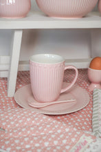 Carica l&#39;immagine nel visualizzatore di Gallery, Mug rosa Love
